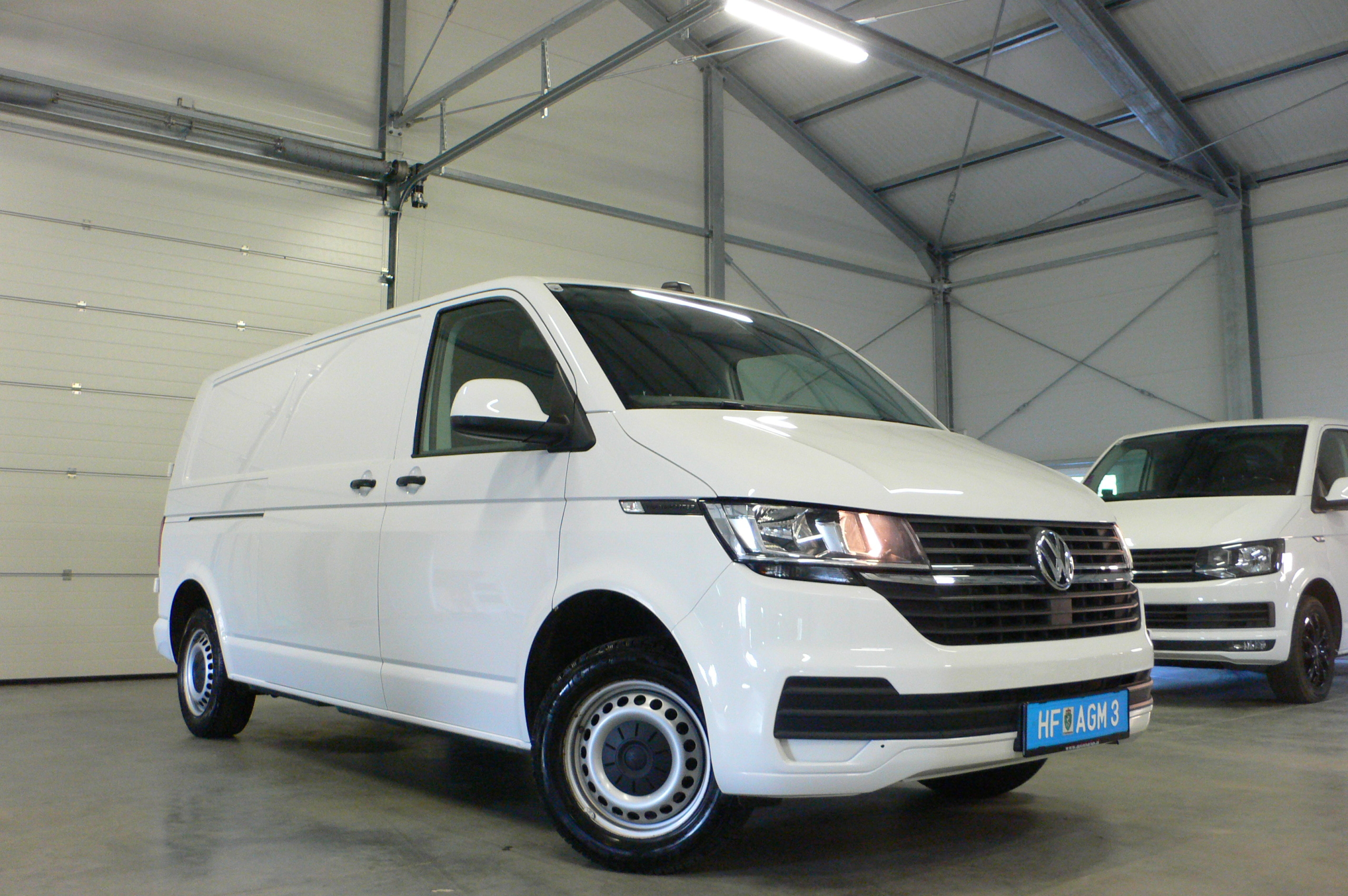 Volkswagen T6.1 Transporter LR 2,0 TDI NAVI AHK PDC TEMPOMAT